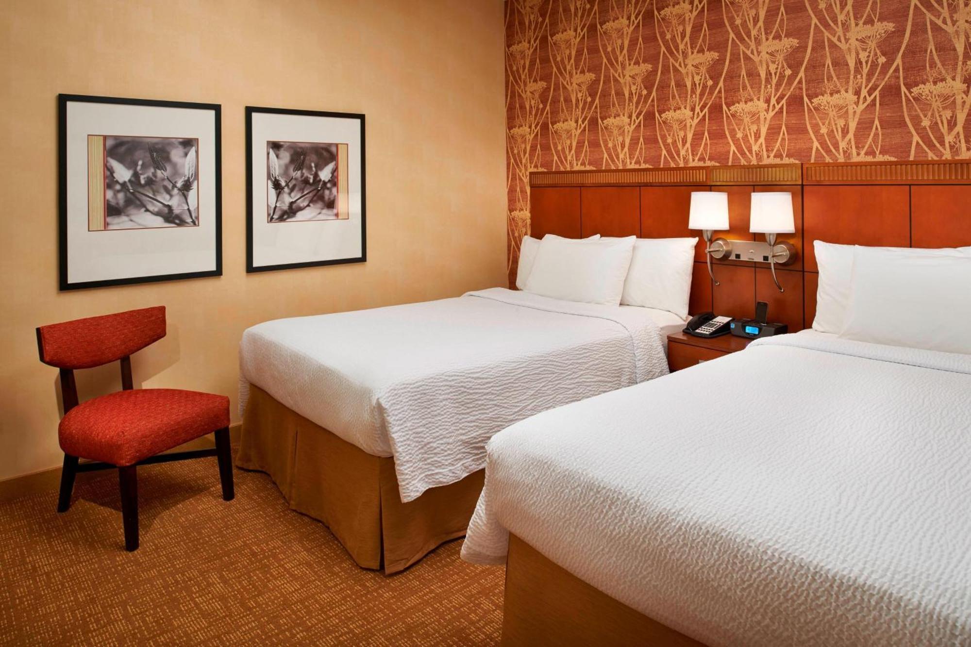 Courtyard Columbus Worthington Hotel Екстериор снимка